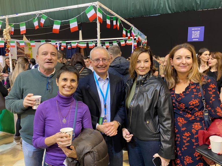 16651835-3b13-4885-a27f-466396dbeadd