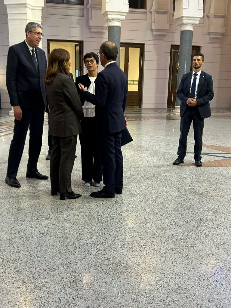 ea4d291a-b727-48d5-8bbc-67f7f9019ada