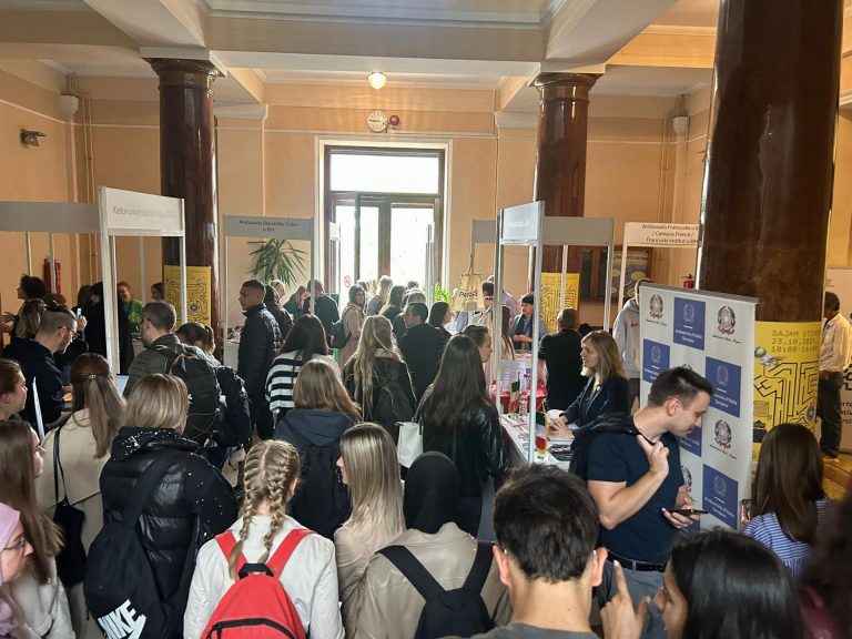 abb86552-820e-4c2d-be24-14f84829aab1