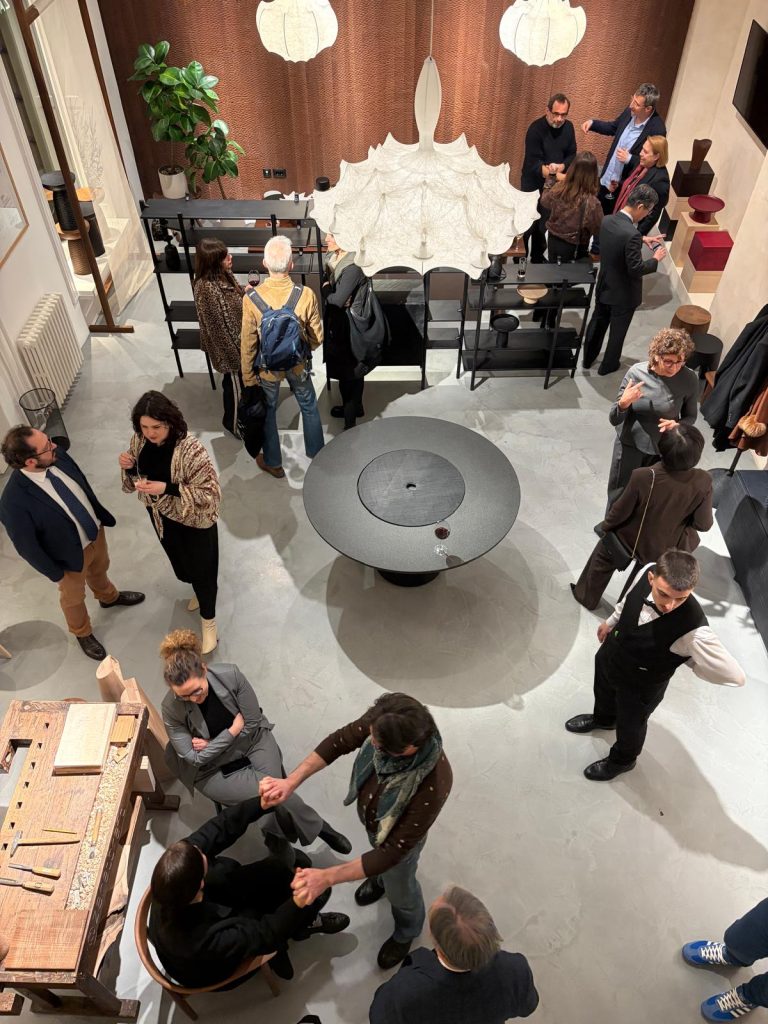 13eace15-ebc6-4534-9f44-046d04a70a52